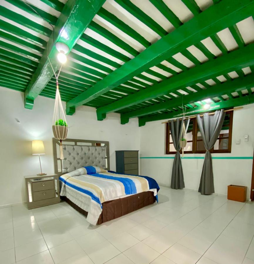 Hotel Casa Colonial Gonzalez à Mérida Extérieur photo